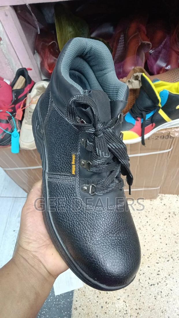 Work Boots >Heavy Duty Unisex Safety Boots Size 38-45