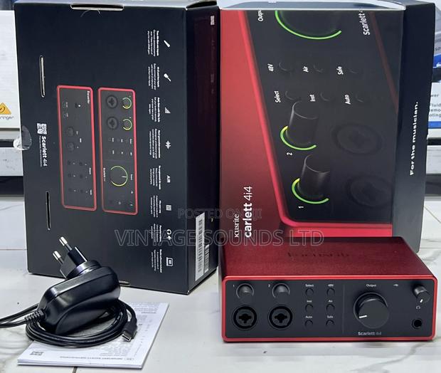 4ch Focusrite Scarlett 4i4 4th Gen Usb Audio Interface - main view