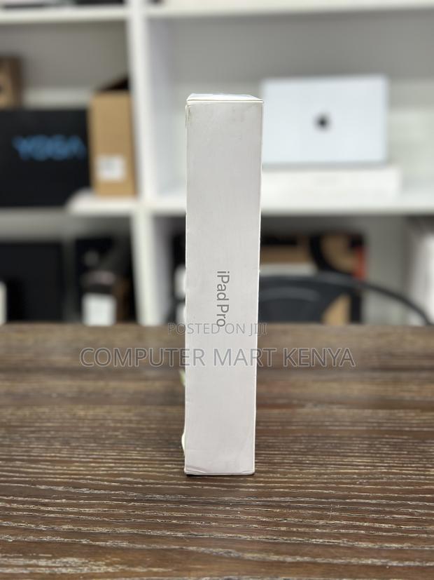 New Apple iPad Pro 11 (2022) 256 GB Gray - thumbnail 3