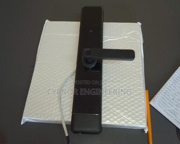 Top Fingerprint Smart Locks - main view