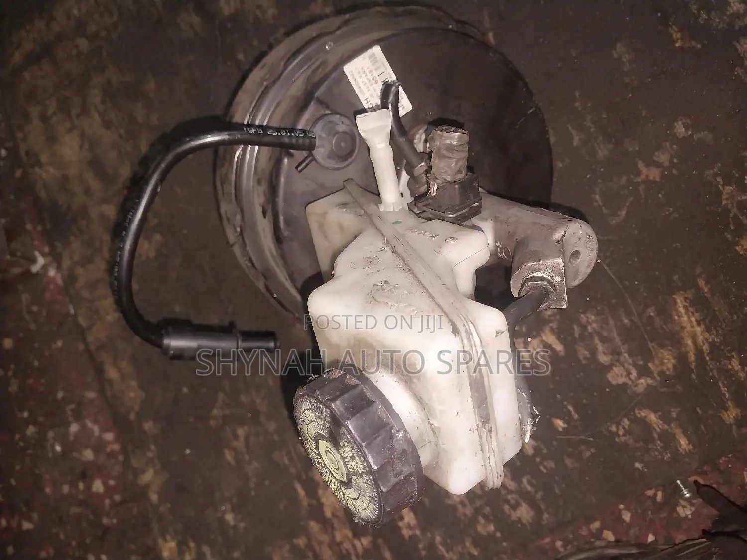 Brake Booster Complete Toyota Avensis