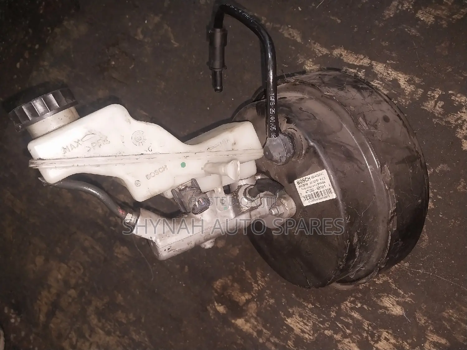 Brake Booster Complete Toyota Avensis