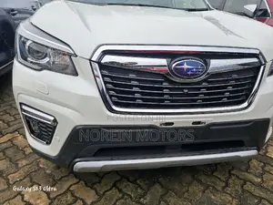 Subaru Forester 2018 Pearl
