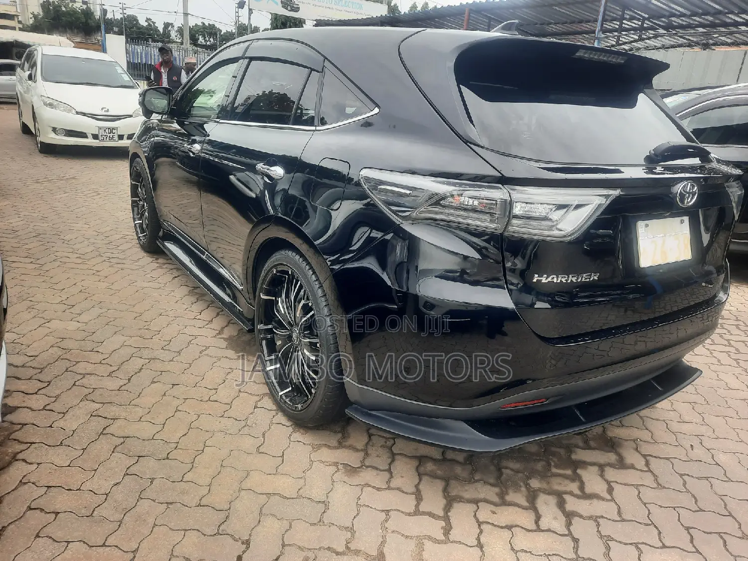 Toyota Harrier 2.0 Turbo 2017 Black