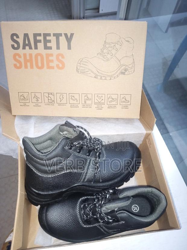 Black Safety Boots 36-46 Sizes - thumbnail 2