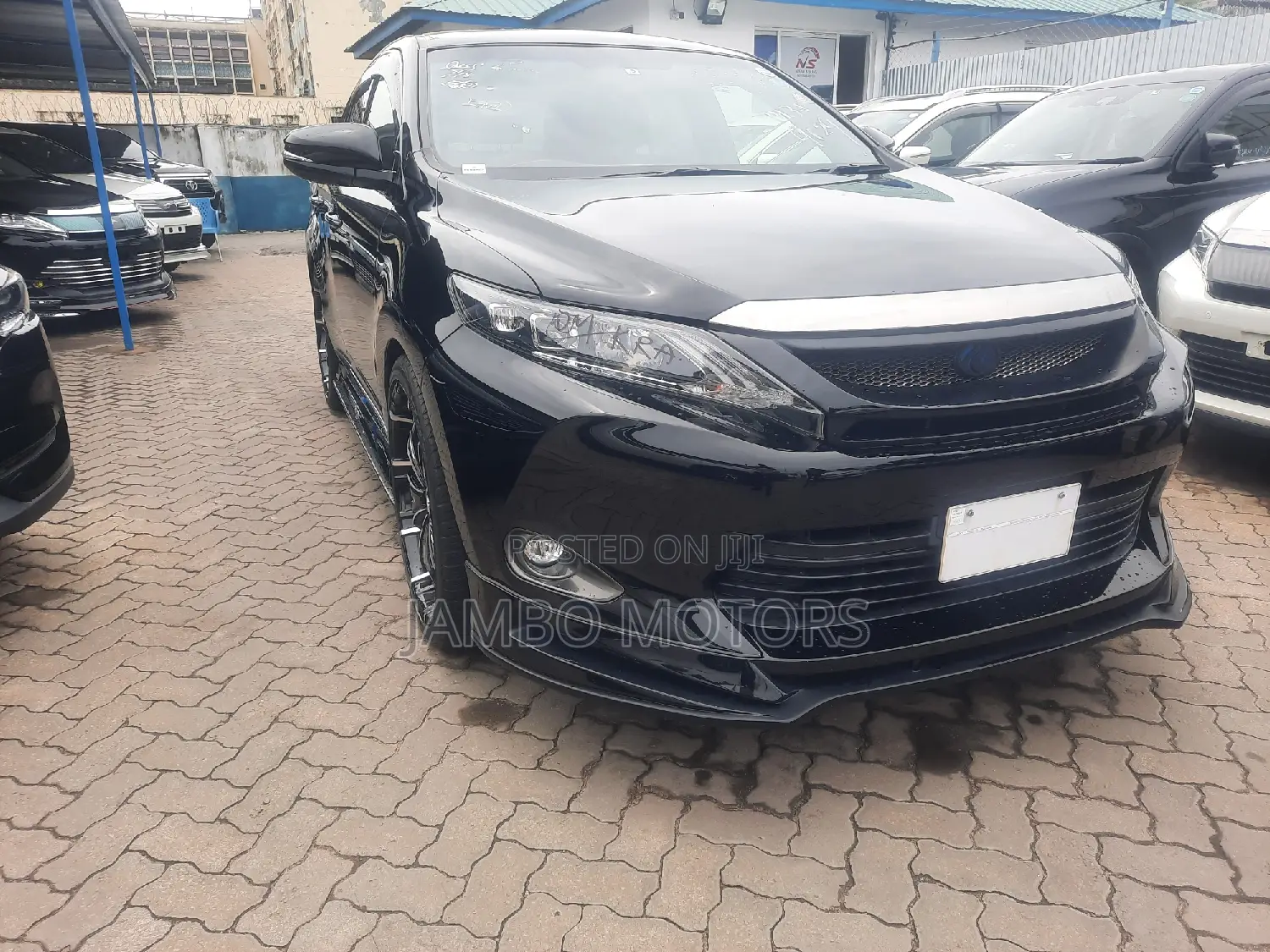 Toyota Harrier 2.0 Turbo 2017 Black