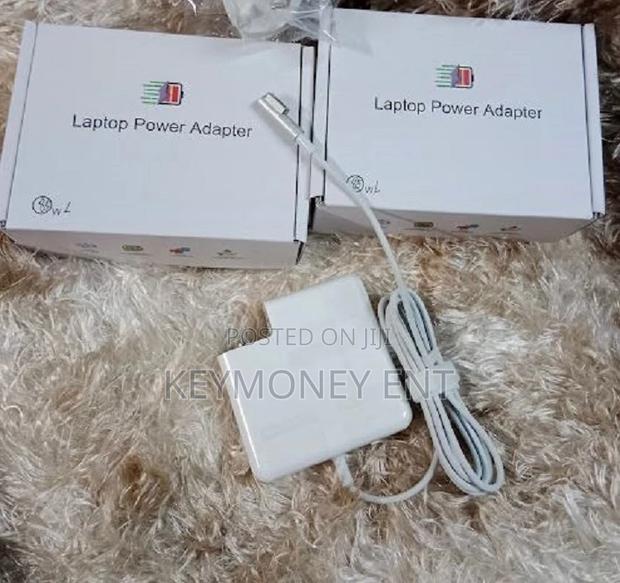Macbook Chargers 45watts, 60watts 85wats T AND L Shaped