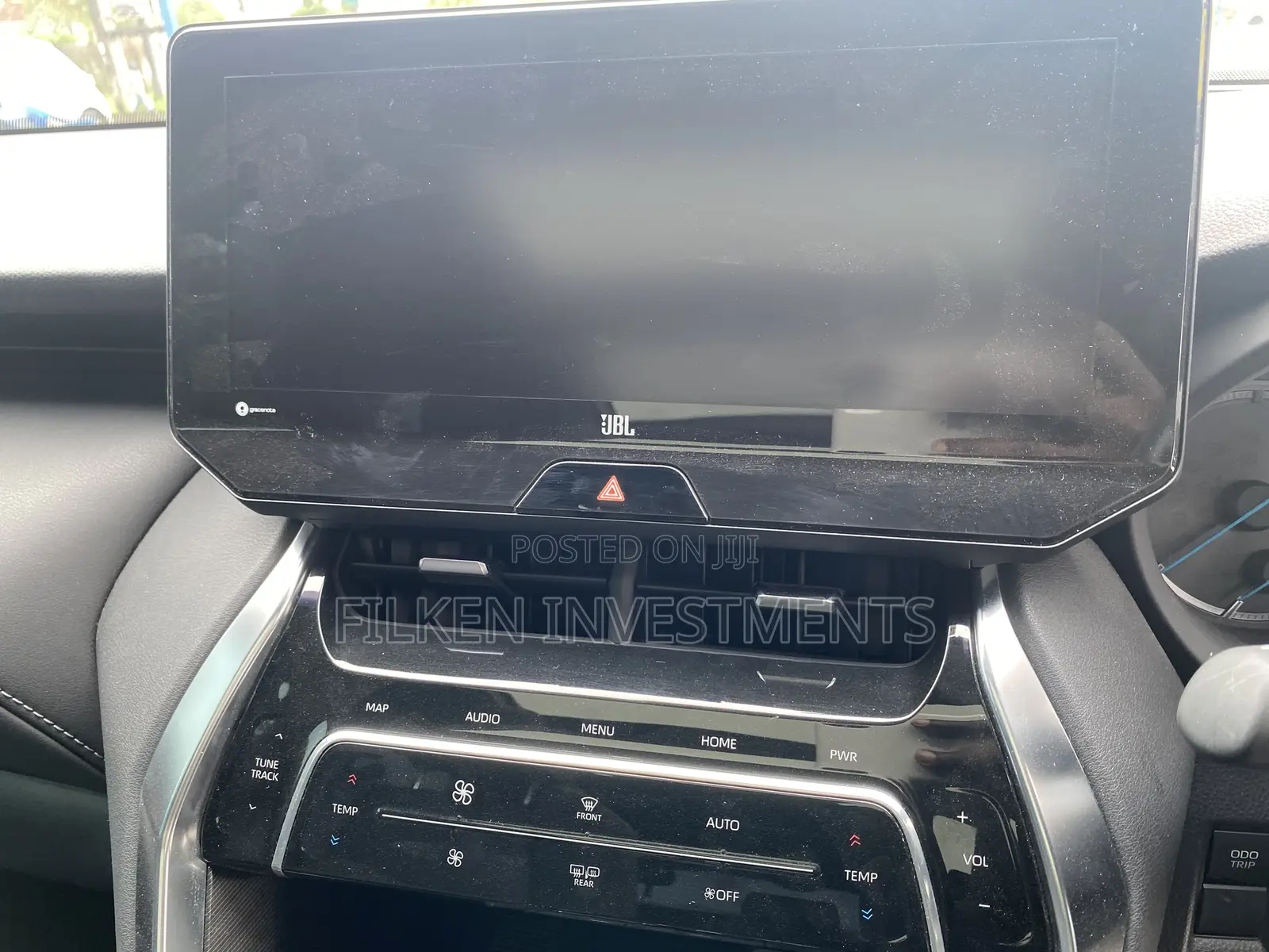 Toyota Harrier 2.5 Hybrid 2020 White