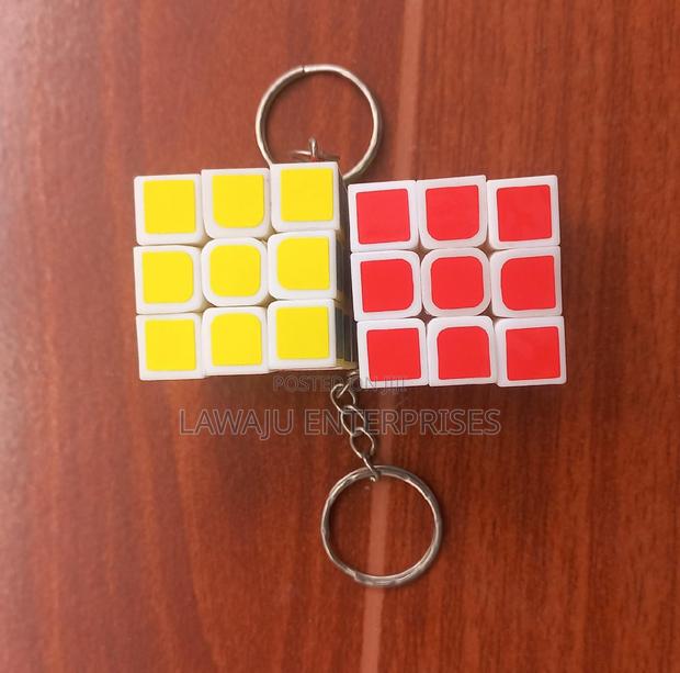 Rubik's Cube Key Holder - main view