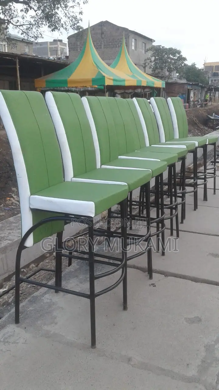 Restaurants and Bar High Chairs