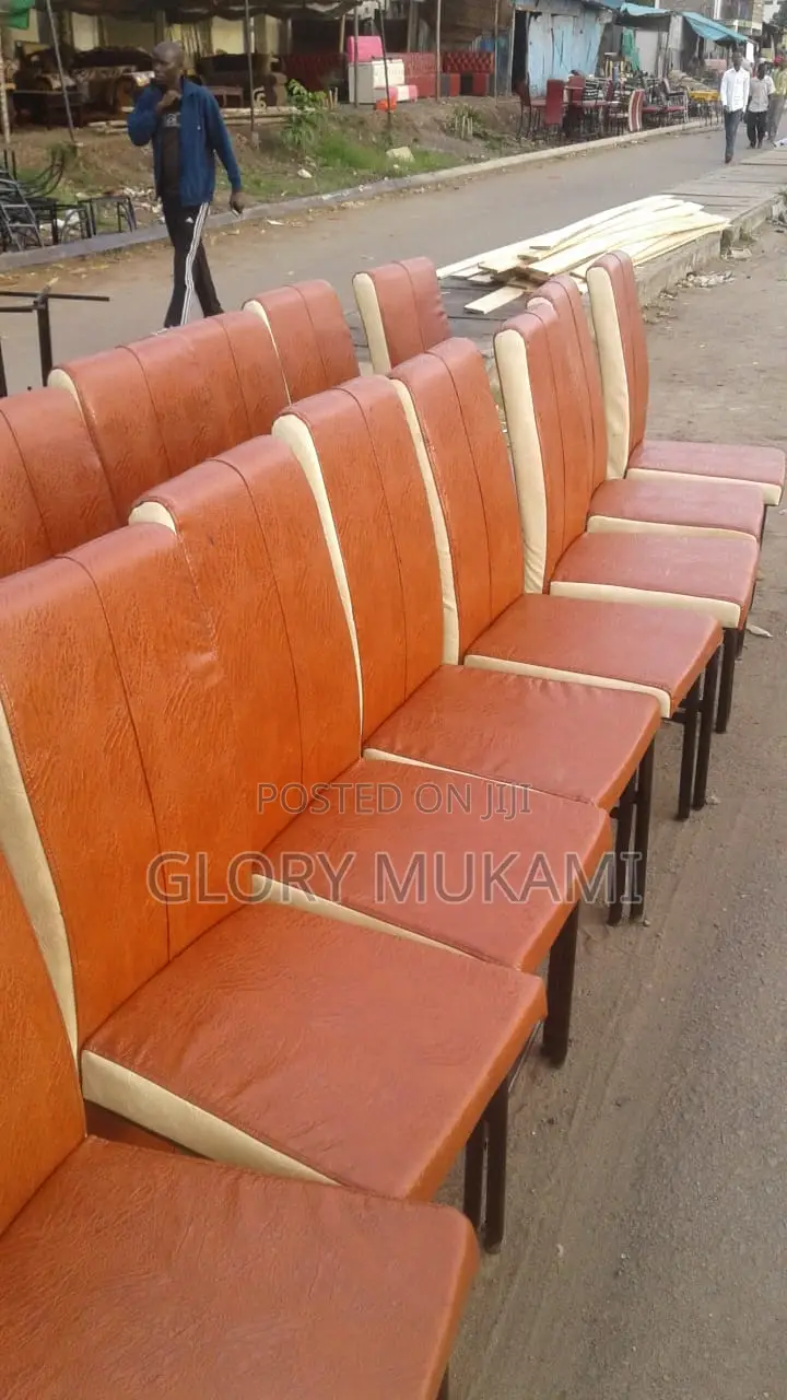 Restaurants and Bar Executive Chairs