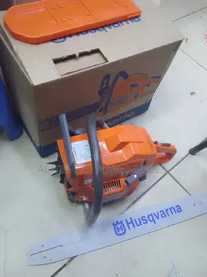 Hasqvarna Power Saw