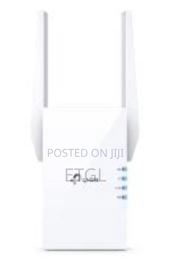 RE605X | AX1800 Wi-Fi Range Extender - main view