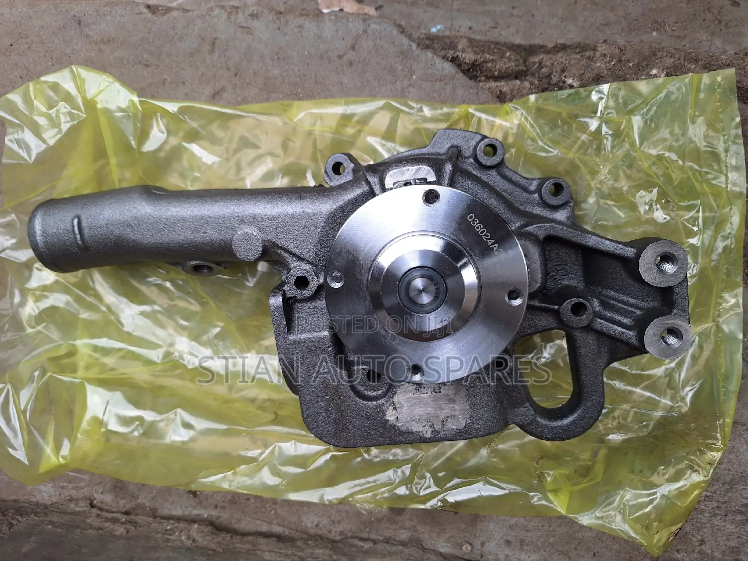 Mitsubishi Fuso Fj Water Pump