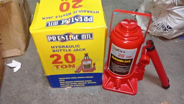 Brand New 20kg Red Hydraulic Jack - main view