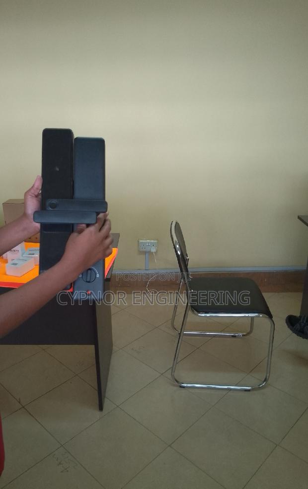 Smartlocks For Presition Remote Control - main view