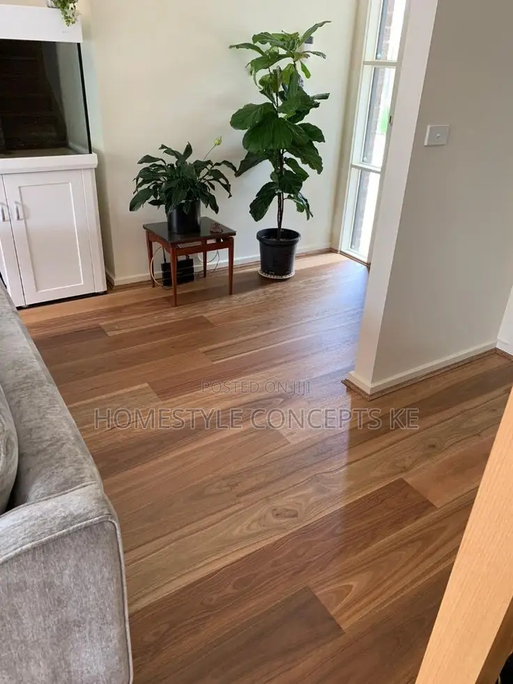 Modern Timberlike Laminates and SPC Panels Installation