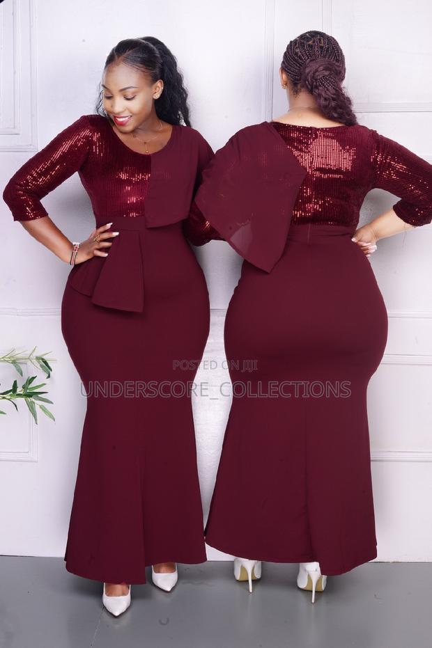 High Class Ladies Dinner Dresses - thumbnail 2