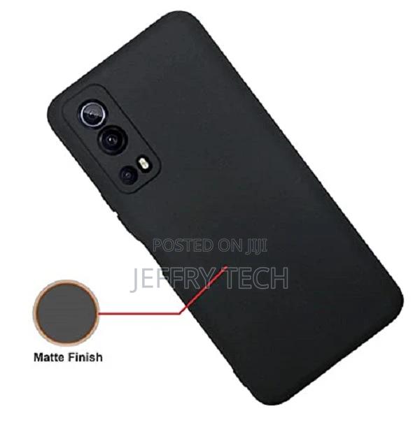 Silicone Compatible for Realme GT Master Edition (Black) - thumbnail 3