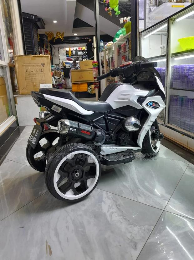 Durable Electric Motorcycle - main view