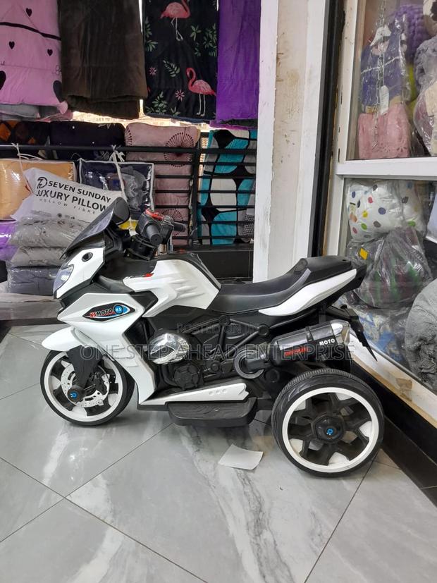 Unisex Electric Motorcycle - main view