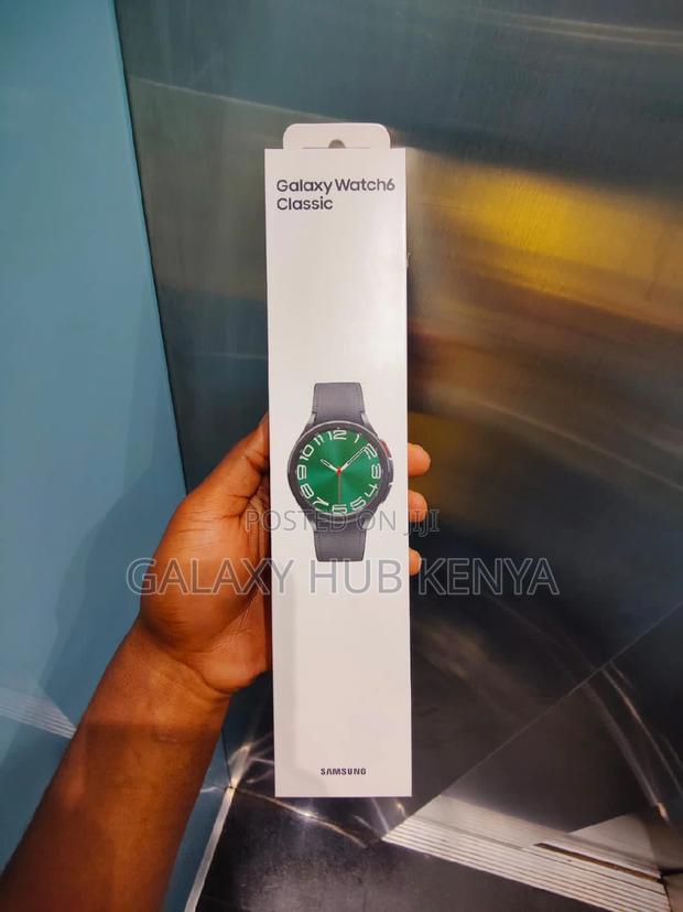 Samsung Galaxy Watch6 Classic 43mm - thumbnail 2