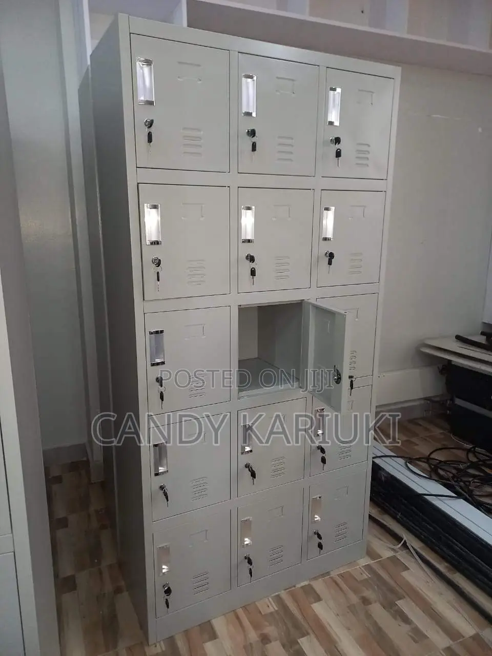 Spacious Staff Lockers With 15 Compartments