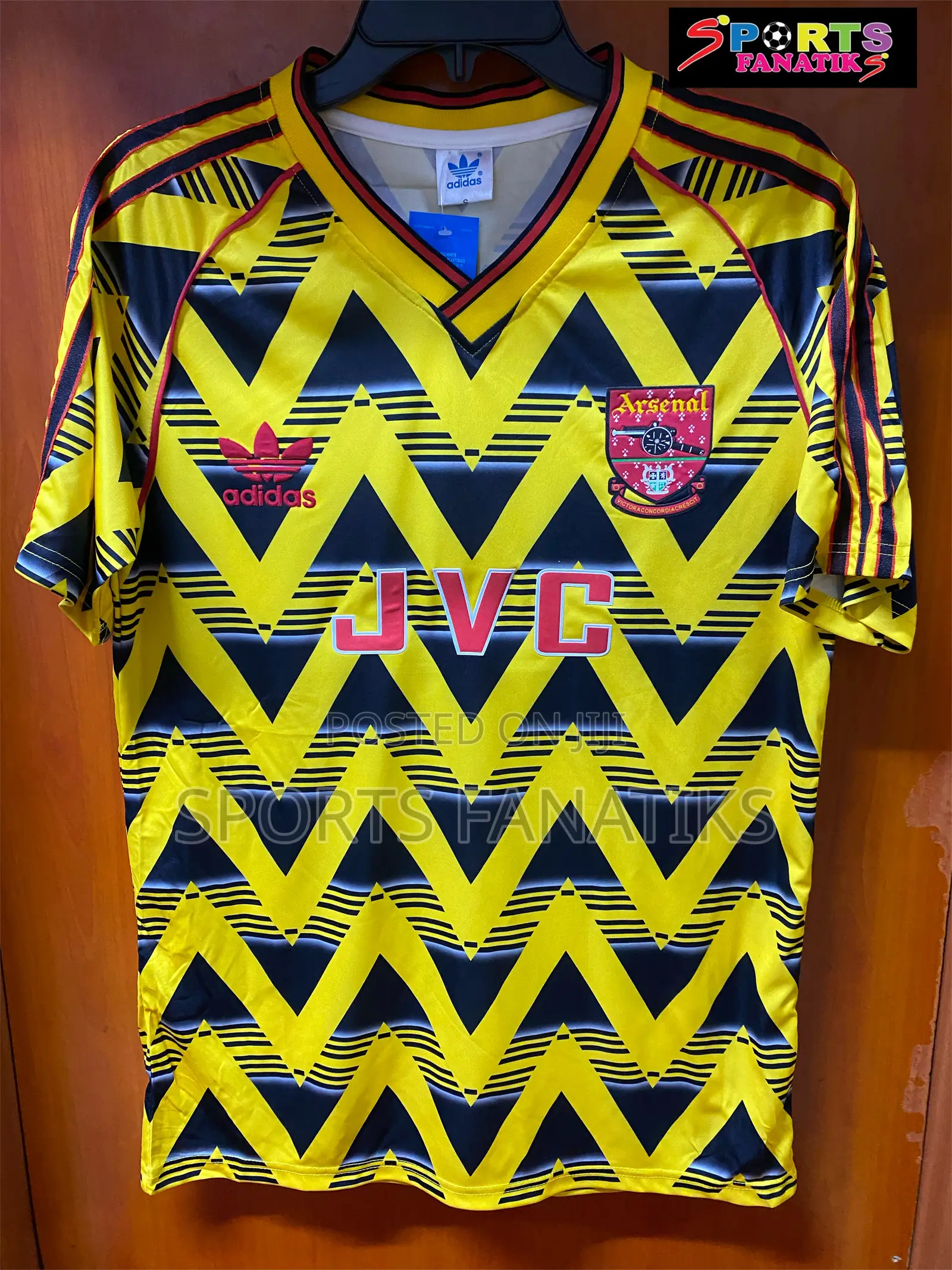 Arsenal Vintage Kit