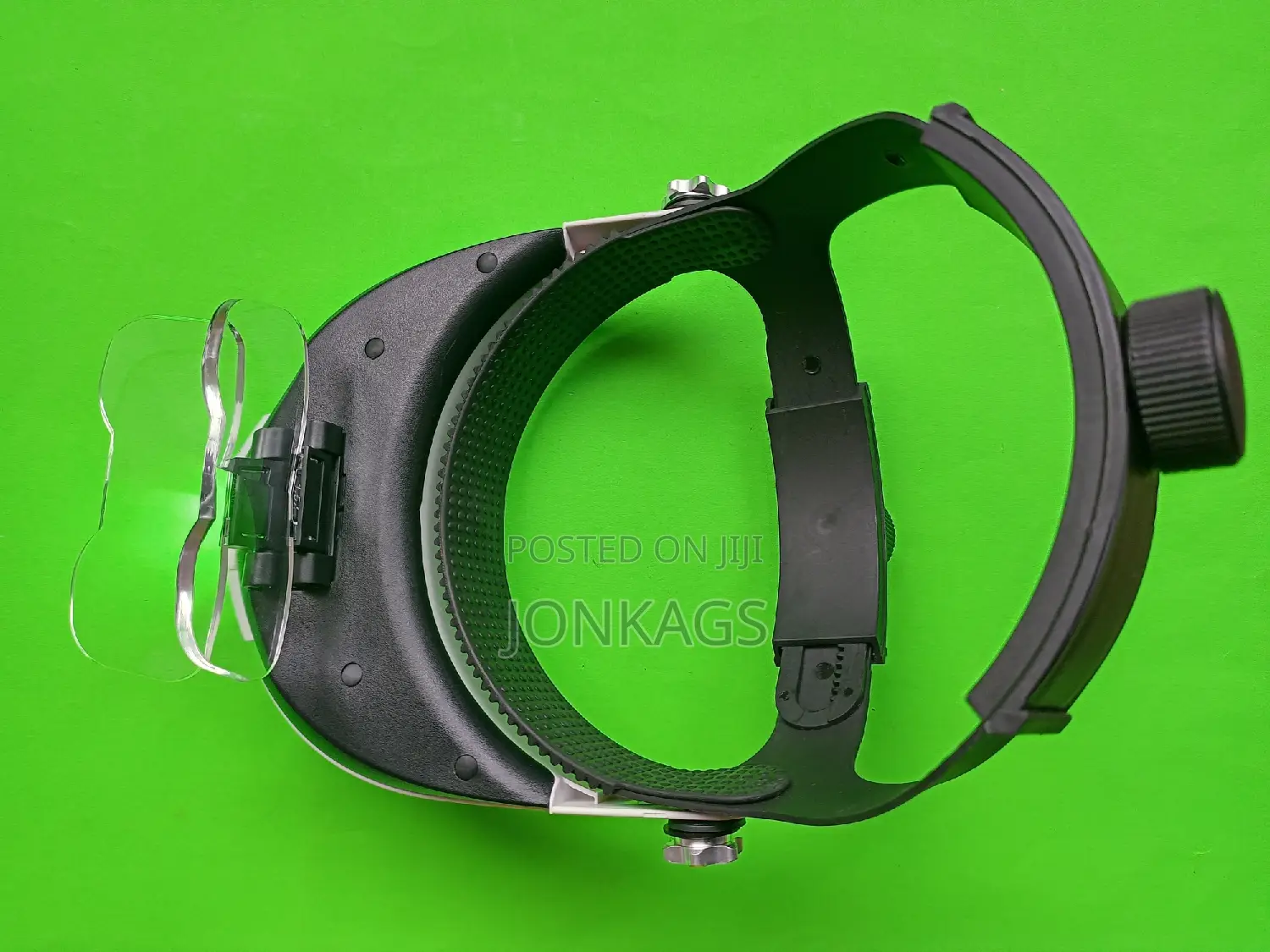 Head Mounted Magnifying Glass With Interchangeable Lens