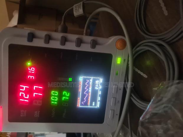 Vital Monitor ( Contec ) Spo2, Nibp, Pr And Temp.