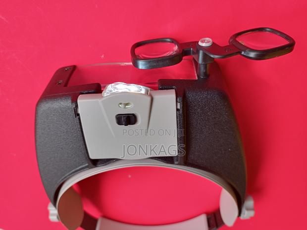 Adjustable Headband Magnifying Glass - thumbnail 3
