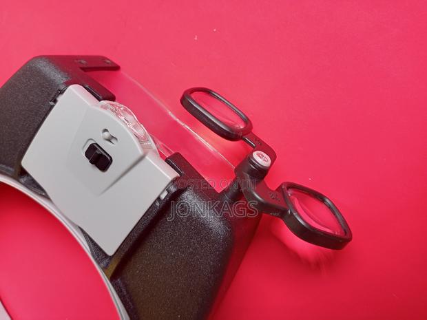 Adjustable Headband Magnifying Glass - thumbnail 7