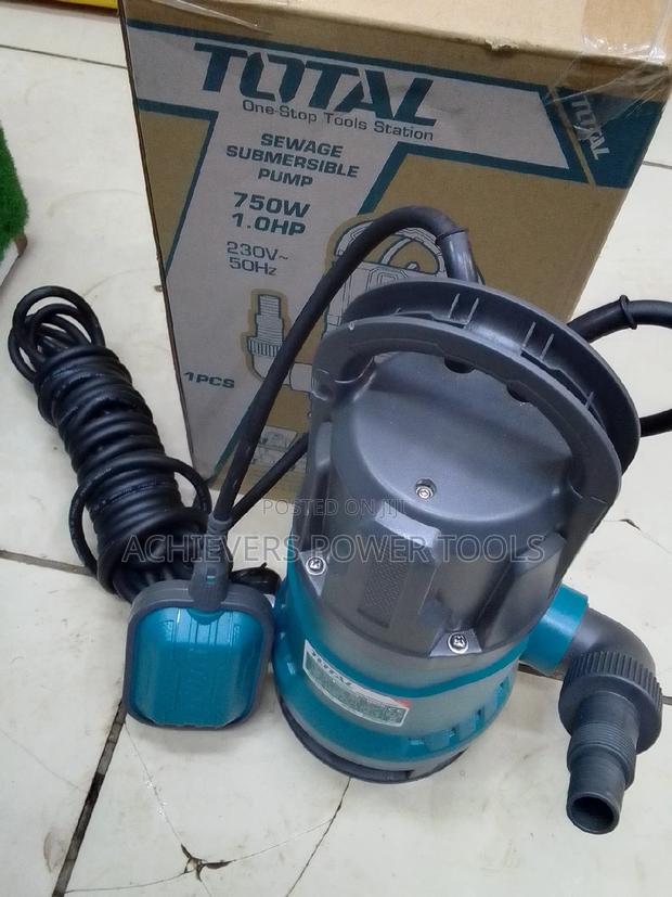 Total Submersible Water Pump 1hp - main view