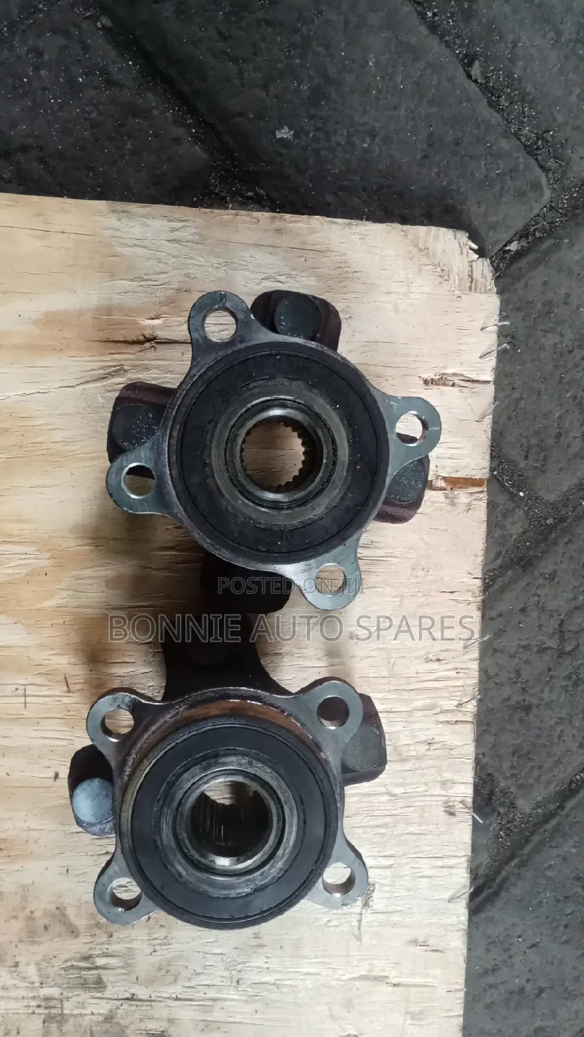 Wagon R Front Hub