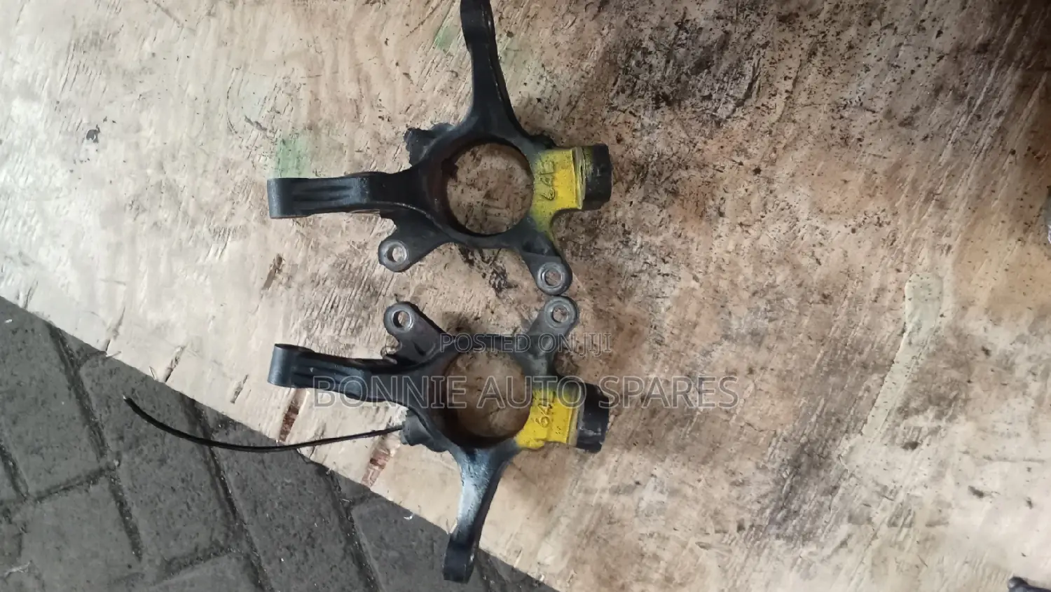 Wagon R Front Knackle