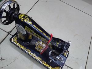 Suitable Butterfly Sewing Machine - main view