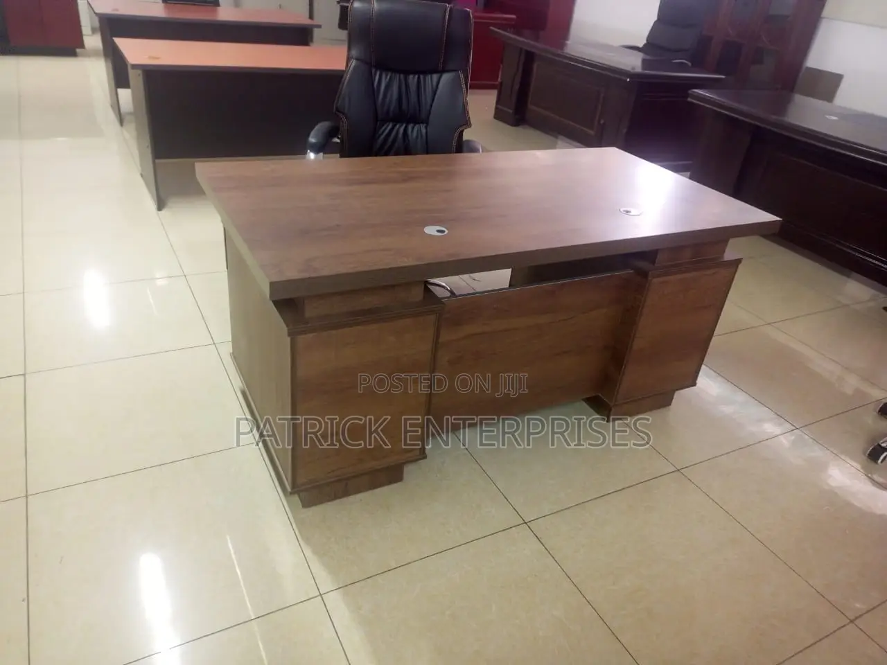 Executive Imported Morden Office Desk 1.6 MTR