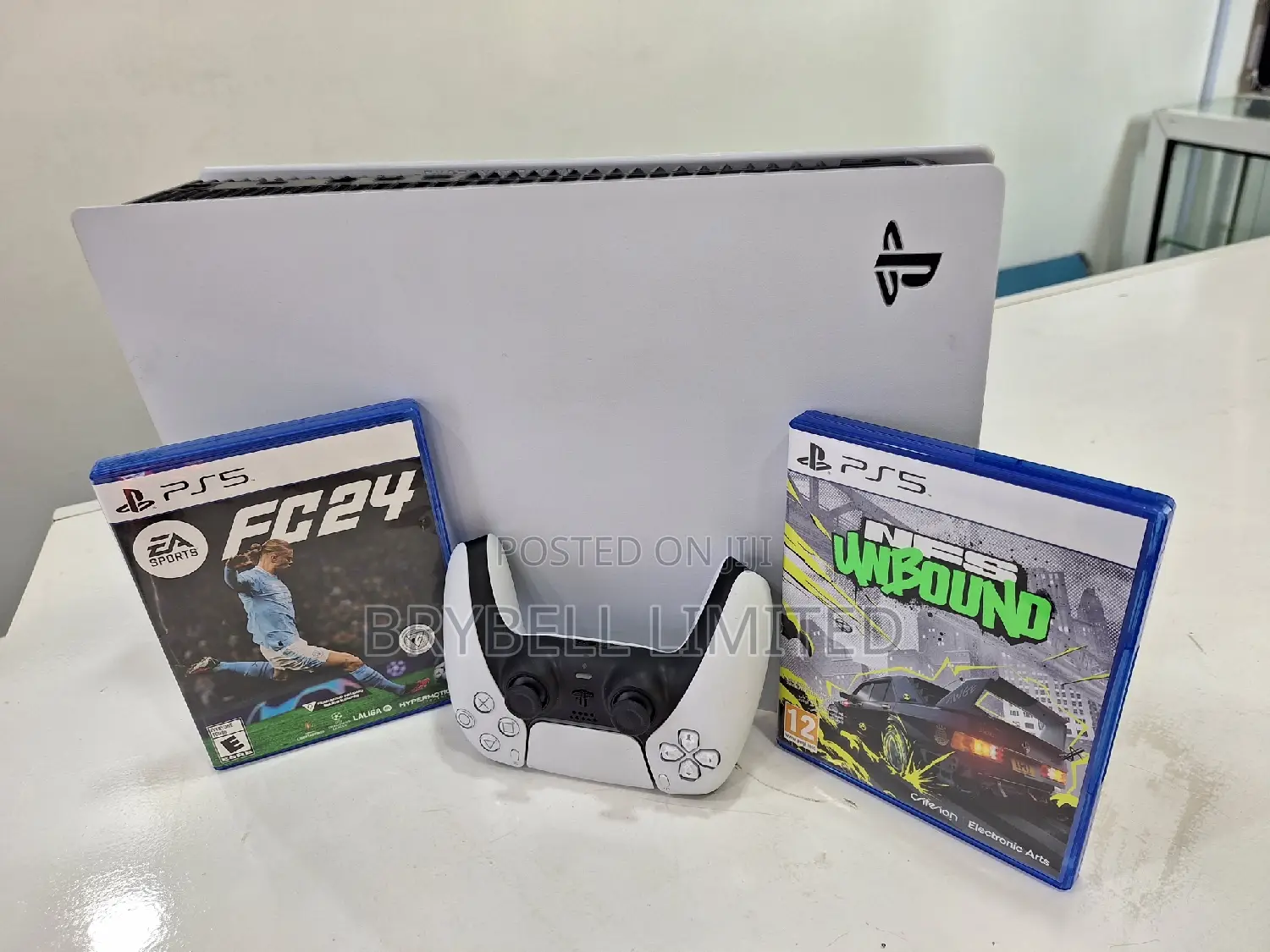 Playstation 5 Standard 1tb 2 Months Used