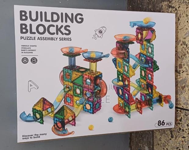 86pcs Building Blocks