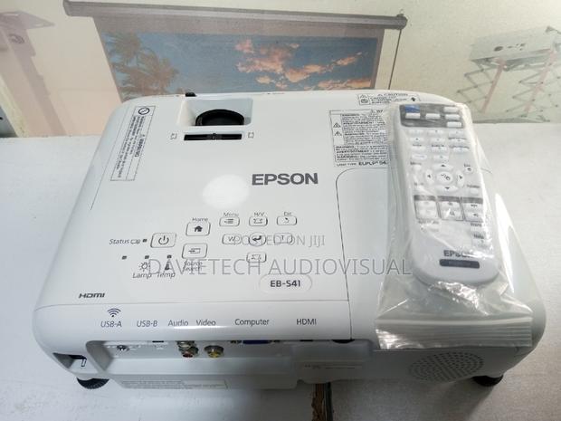 EPSON -_Eb S41 Projector Xuk, 3300 Lumen