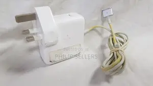 Apple Genuine Original 60W Magsafe 2 Power Supply UK Plug