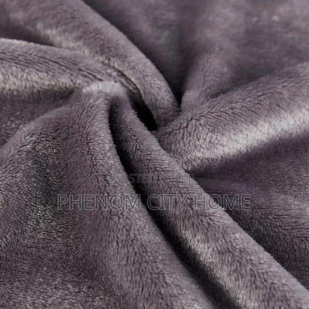 Fleece Blanket Fleece Blanket - thumbnail 2