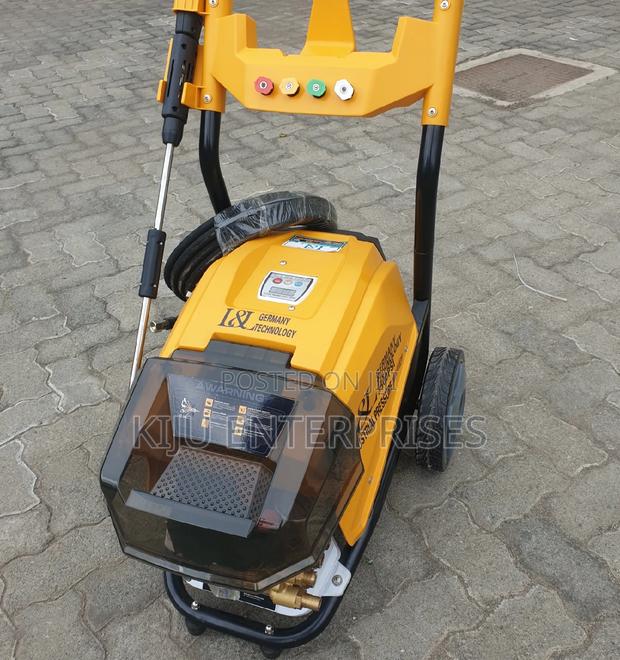 L and L Germany Technology Carwash - main view