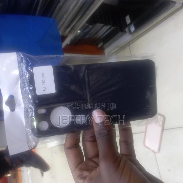 Huawei P60 Pro Silicone Cover Flexible - main view