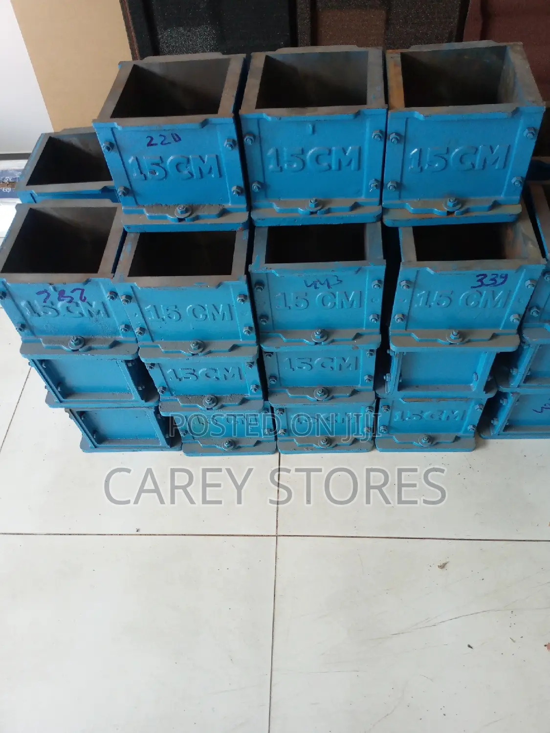 150mm Cast Iron Cube Moulds