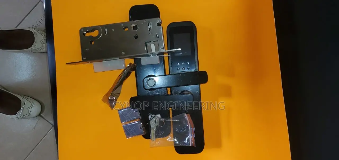 Security Smart Lock With Camera and Door Bell