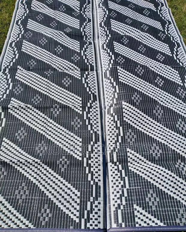 Mkeka Gray Black - main view