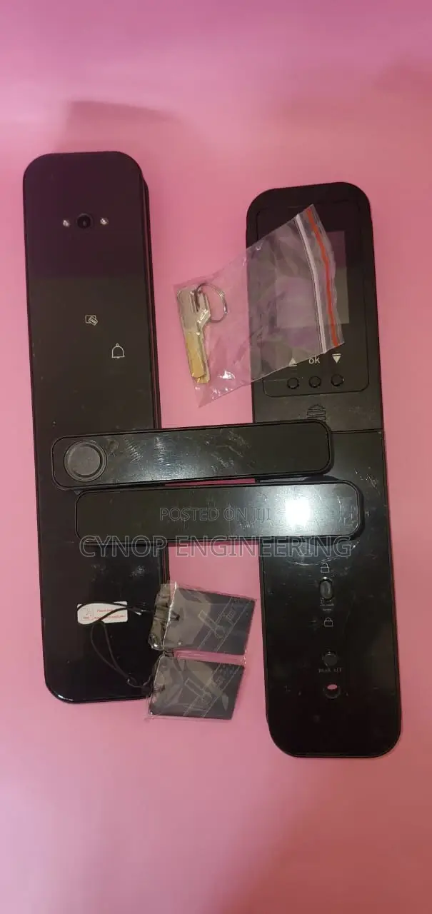 F008 Smart Biometric Camera Lock