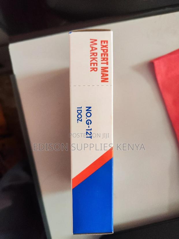 Marker Pens Dozen 12pcs Permanent Marker Pens - thumbnail 5