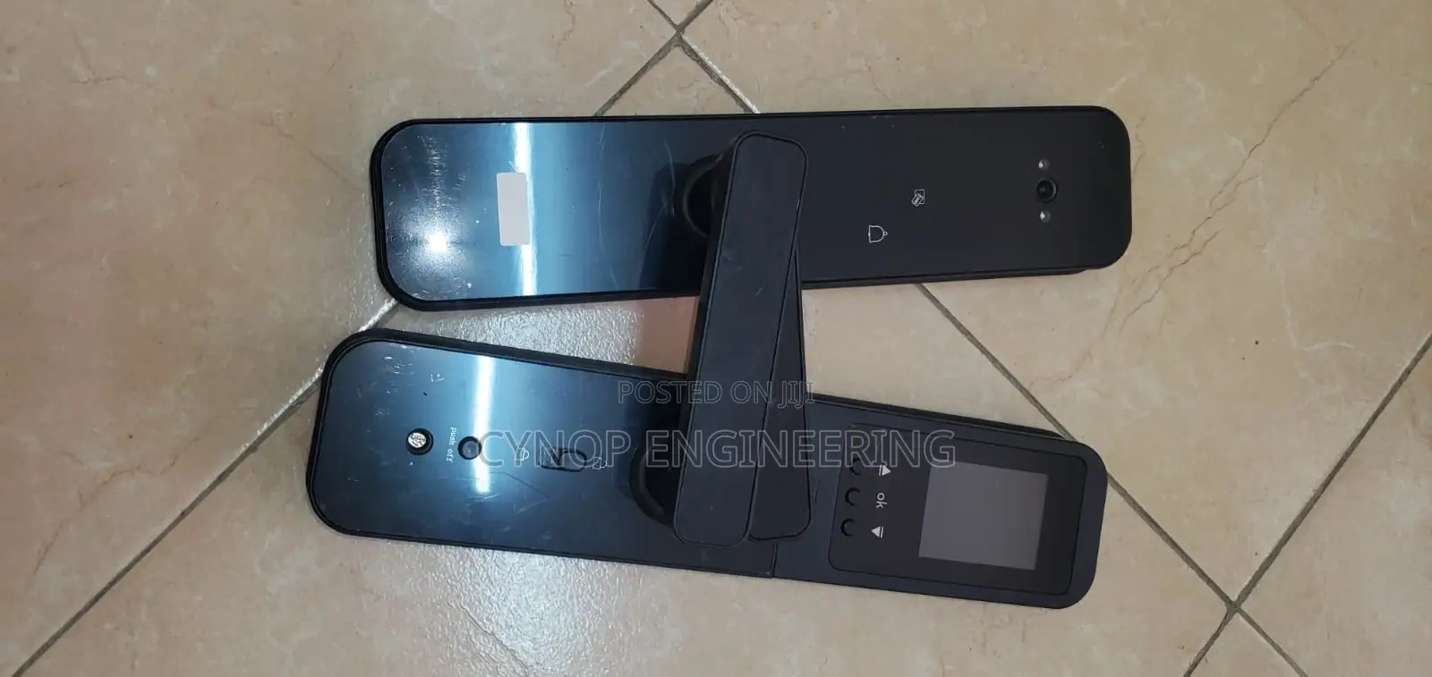 F008 TUYA Smart Lock